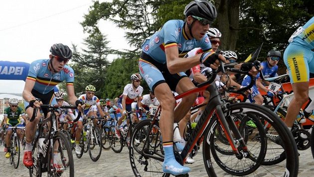 Belgický cyklista Daan Myngheer v závodu jezdců do 23 let na loňském světovém šampionátu v Richmondu. Belgický cyklista Daan Myngheer v závodu jezdců do 23 let na loňském světovém šampionátu v Richmondu.