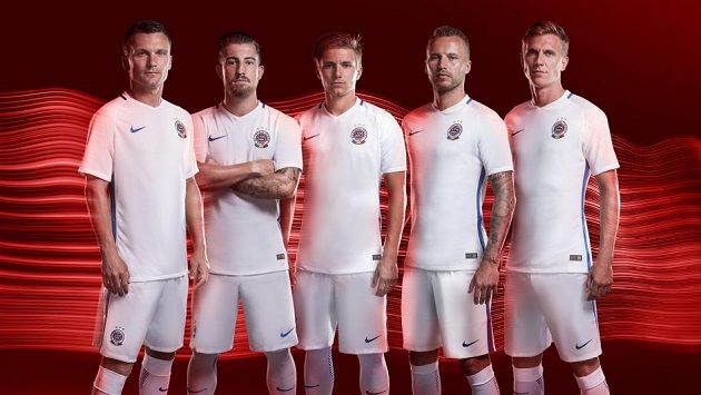 Sparta představila nové venkovní dresy. Sparta představila nové venkovní dresy.