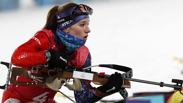 Slovenská biatlonistka Paulína Fialková v olympijském závodě smíšených štafet. Slovenská biatlonistka Paulína Fialková v olympijském závodě smíšených štafet.