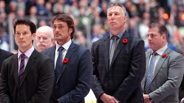 Do hokejové Síně slávy přibyly další čtyři hokejisté. Zleva Paul Kariya, Teemu Selanne, Dave Andreychuk a Mark Recchi. Do hokejové Síně slávy přibyly další čtyři hokejisté. Zleva Paul Kariya, Teemu Selanne, Dave Andreychuk a Mark Recchi.