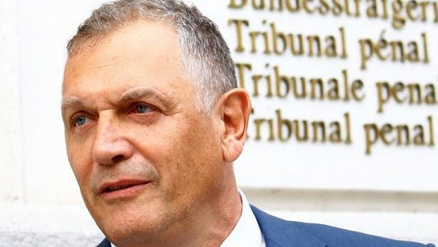 Švýcarská prokuratura požaduje tříleté vězení pro bývalého generálního sekretáře mezinárodní fotbalové federace FIFA Jéroma Valckeho Švýcarská prokuratura požaduje tříleté vězení pro bývalého generálního sekretáře mezinárodní fotbalové federace FIFA Jéroma Valckeho