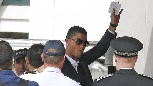 Cristiano Ronaldo po návratu z Eura. Cristiano Ronaldo po návratu z Eura.