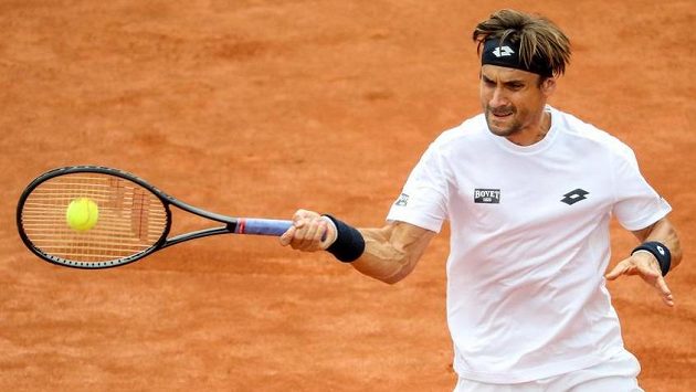 Španěl David Ferrer během finále s Dolgopolovem. Španěl David Ferrer během finále s Dolgopolovem.