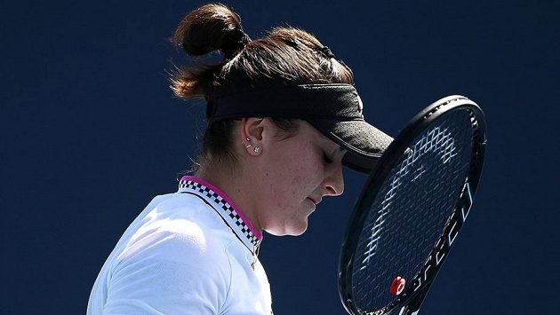 Kanadská tenistka Bianca Andreescuová přijde kvůli zranění o turnaj v Indian Wells. Kanadská tenistka Bianca Andreescuová přijde kvůli zranění o turnaj v Indian Wells.