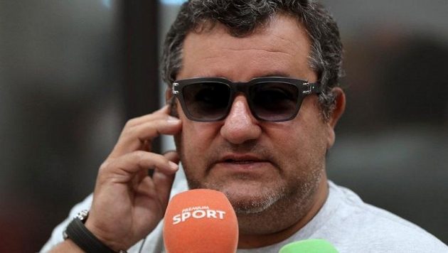 Agent fotbalových hvězd Mino Raiola uspěl s odvoláním proti tříměsíčnímu zákazu činnosti Agent fotbalových hvězd Mino Raiola uspěl s odvoláním proti tříměsíčnímu zákazu činnosti