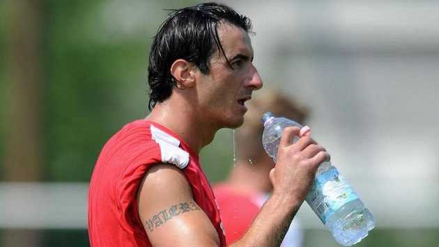 Brankář Slavie Kamil Čontofalský. Brankář Slavie Kamil Čontofalský.
