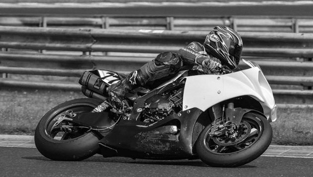Berto Camlek tragicky zahynul na okruhu v maďarském Hungaroringu. Berto Camlek tragicky zahynul na okruhu v maďarském Hungaroringu.