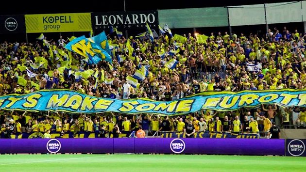 Fanoušci Maccabi Tel Aviv i tak nesmutní, jejich hráči skončili druzí. Fanoušci Maccabi Tel Aviv i tak nesmutní, jejich hráči skončili druzí.