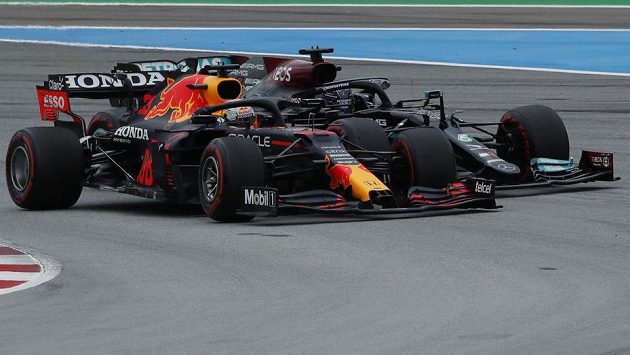 FORMULA ONLINE: Great duel!  Verstappen and Hamilton are fighting for the victory in the Spanish Grand Prix