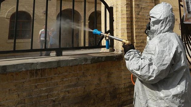 Nezbytná hygienická opatření proti šíření koronaviru - ilustrační foto. Nezbytná hygienická opatření proti šíření koronaviru - ilustrační foto.