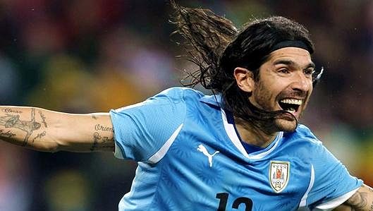 Sebastián Abreu ještě v dresu uruguayské reprezentace. Sebastián Abreu ještě v dresu uruguayské reprezentace.