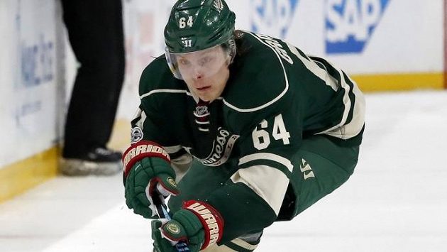 Finský šikula Mikael Granlund prodloužil smlouvu s Minnesotou. Finský šikula Mikael Granlund prodloužil smlouvu s Minnesotou.