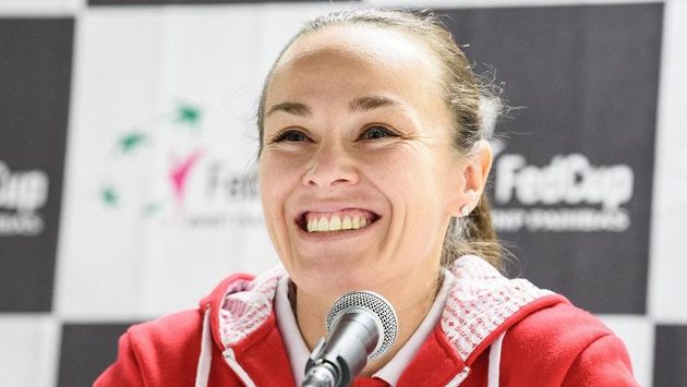 Martina Hingisová byla na tiskové konferenci plná úsměvů. Martina Hingisová byla na tiskové konferenci plná úsměvů.