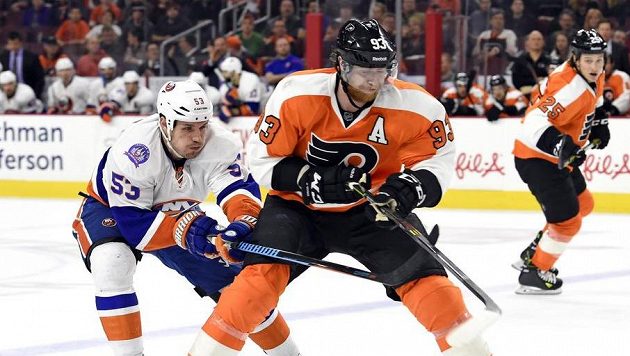 Jakub Voráček z Philadelphie se příští týden připojí k české hokejové reprezentaci. Jakub Voráček z Philadelphie se příští týden připojí k české hokejové reprezentaci.