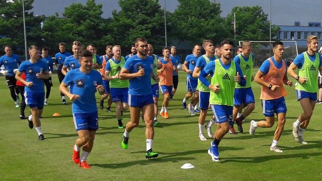 Fotbalová Sigma Olomouc zahájila přípravu na nový ligový ročník. Fotbalová Sigma Olomouc zahájila přípravu na nový ligový ročník.