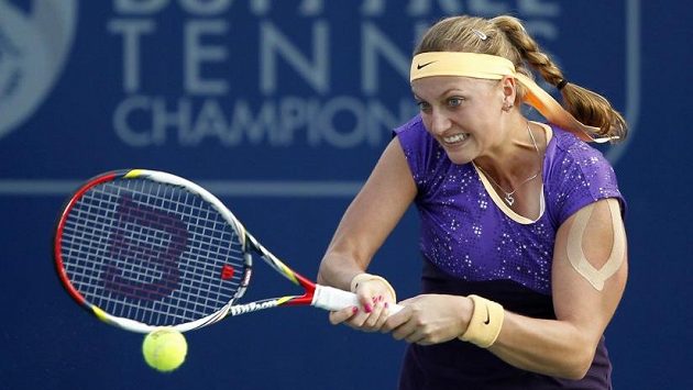 Petra Kvitová v Dubaji vyřadila i Srbku Ivanovičovou. Petra Kvitová v Dubaji vyřadila i Srbku Ivanovičovou.