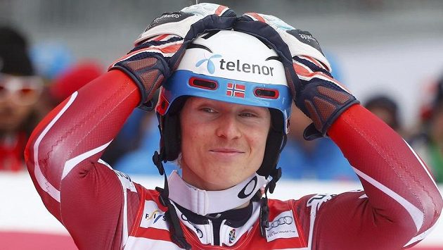 Nor Henrik Kristoffersen vyhrál slalom v Kitzbühelu. Nor Henrik Kristoffersen vyhrál slalom v Kitzbühelu.