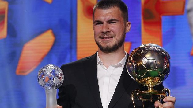 Nikolaj Komličenko měl parádní ligovou sezonu. Nikolaj Komličenko měl parádní ligovou sezonu.