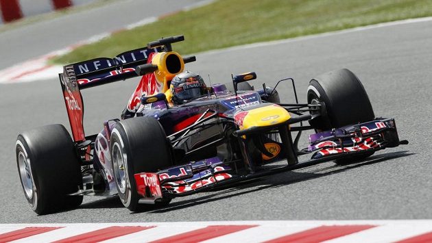 Sebastian Vettel vyhrál trénink na VC Španělska v Barceloně. Sebastian Vettel vyhrál trénink na VC Španělska v Barceloně.