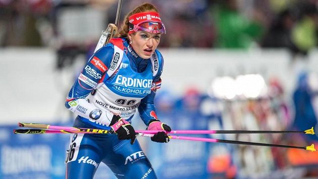 Gabriela Koukalová dál netuší, kdy bude moct vstoupit do olympijské sezóny. Gabriela Koukalová dál netuší, kdy bude moct vstoupit do olympijské sezóny.