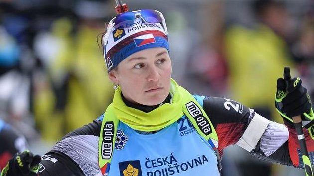 Veronika Vítková při biatlonové exhibici v Jablonci. Veronika Vítková při biatlonové exhibici v Jablonci.