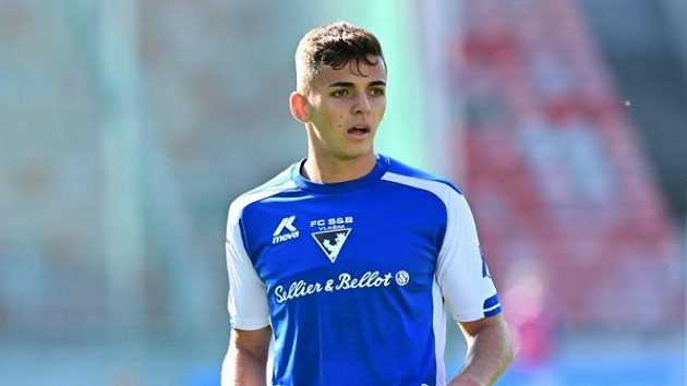 Denis Alijagič, fotbalista pražské Slavie, nyní působící v druholigové Vlašimi na hostování. Denis Alijagič, fotbalista pražské Slavie, nyní působící v druholigové Vlašimi na hostování.