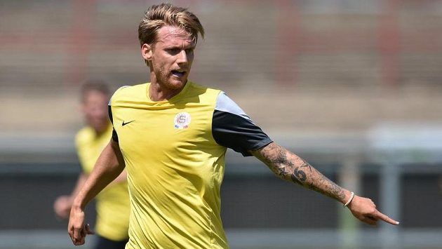 Radoslav Kováč je rozený dirigent... Radoslav Kováč je rozený dirigent...