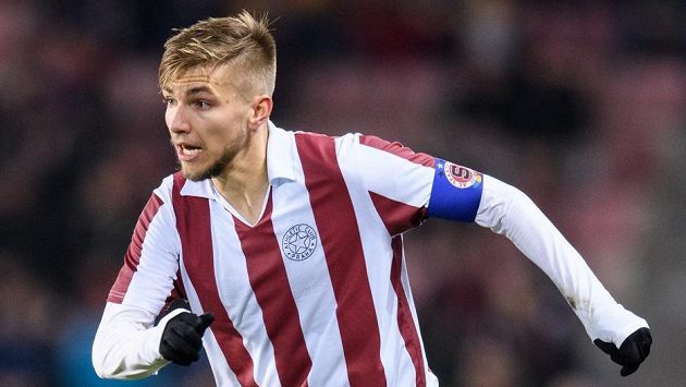 Martin Frýdek ze Sparty během výročního utkání s Českými Budějovicemi. Martin Frýdek ze Sparty během výročního utkání s Českými Budějovicemi.