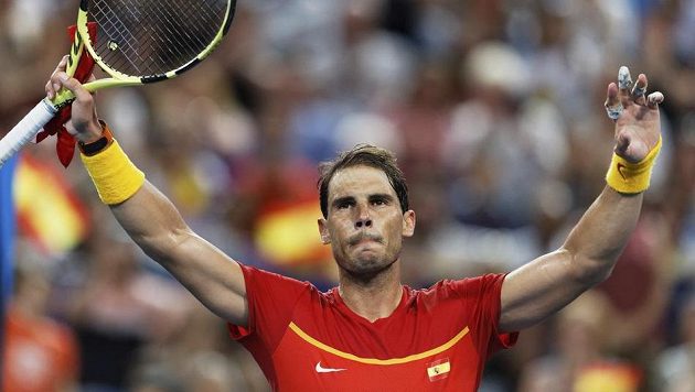Rafael Nadal se raduje z vítězství proti Pablu Cuevasovi na ATP Cupu v Perthu Rafael Nadal se raduje z vítězství proti Pablu Cuevasovi na ATP Cupu v Perthu