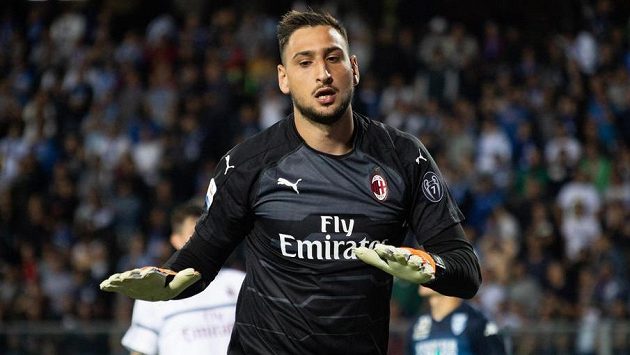 Brankář AC Milán Gianluigi Donnarumma v ligovém utkání v Empoli. Brankář AC Milán Gianluigi Donnarumma v ligovém utkání v Empoli.