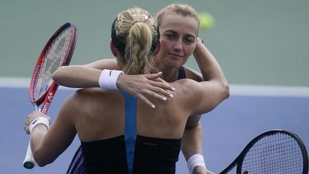 Petra Kvitová na turnaji v Cincinnati vzdala duel s Němkou Angelique Kerberovou. Petra Kvitová na turnaji v Cincinnati vzdala duel s Němkou Angelique Kerberovou.