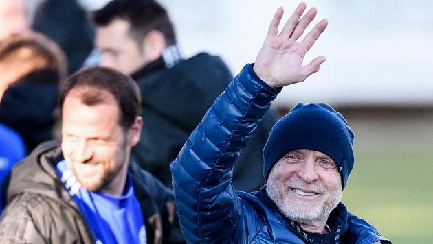 Trenér Mladé Boleslavi Karel Jarolím po výhře nad Karvinou. Trenér Mladé Boleslavi Karel Jarolím po výhře nad Karvinou.