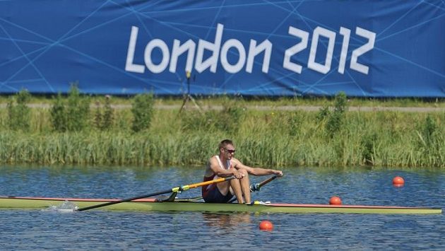 Skifař Ondřej Synek v dějišti olympijských her v Londýně Skifař Ondřej Synek v dějišti olympijských her v Londýně
