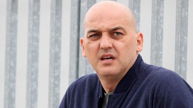 Na bývalého srbského fotbalistu Darka Kovačeviče se v Aténách střílelo Na bývalého srbského fotbalistu Darka Kovačeviče se v Aténách střílelo
