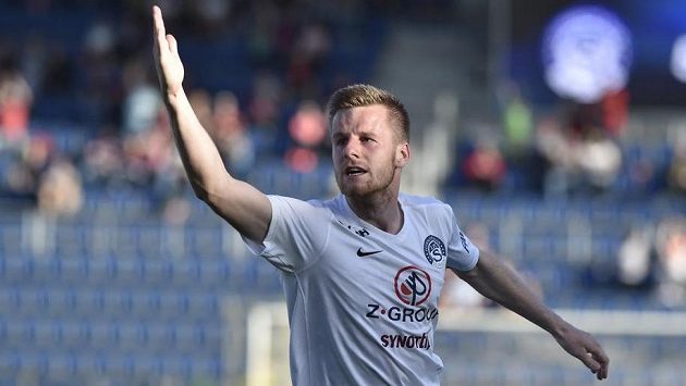 Jan Juroška ze Slovácka dal vítězný gól a vyhrál sázku. Jan Juroška ze Slovácka dal vítězný gól a vyhrál sázku.