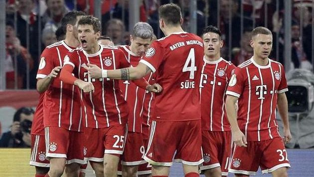 Gólová radost fotbalistů Bayernu - ilustrační foto. Gólová radost fotbalistů Bayernu - ilustrační foto.