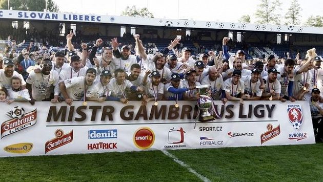 Fotbalisté Liberce se radují z mistrovského titulu Fotbalisté Liberce se radují z mistrovského titulu