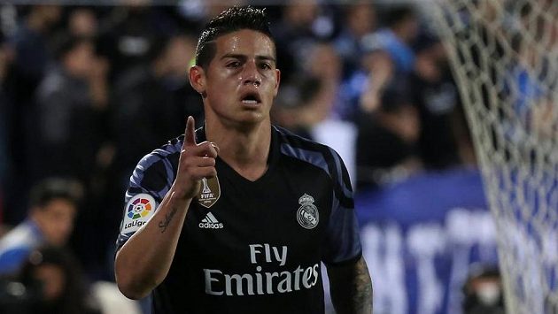 James Rodríguez slaví gól, který vstřelil v ligovém utkání s Leganés. James Rodríguez slaví gól, který vstřelil v ligovém utkání s Leganés.
