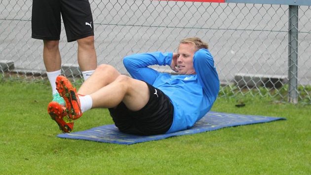 Plzeňský fotbalista David Limberský během přípravy Viktorie na novou sezónu. Plzeňský fotbalista David Limberský během přípravy Viktorie na novou sezónu.