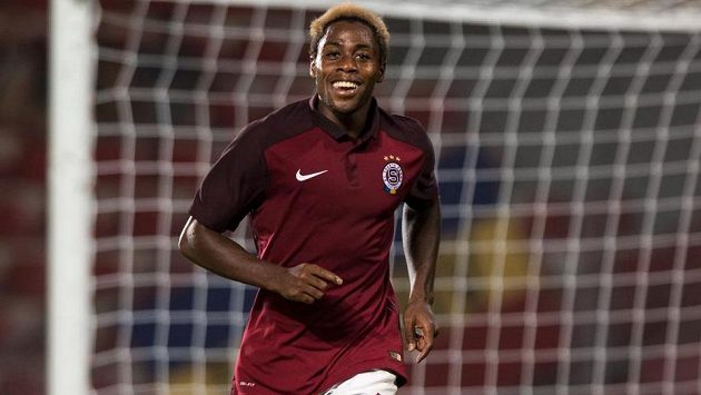 Tiémoko Konaté se vrací do prvního týmu Sparty Praha. Tiémoko Konaté se vrací do prvního týmu Sparty Praha.