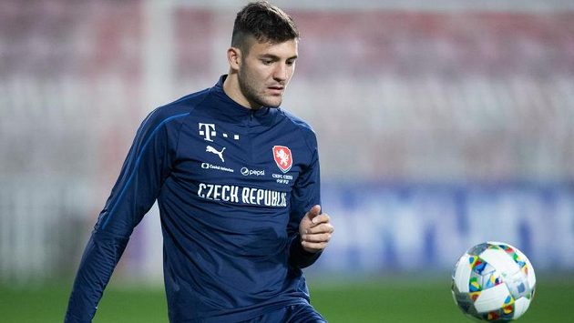 Patrizio Stronati během tréninku fotbalové reprezentace. Patrizio Stronati během tréninku fotbalové reprezentace.
