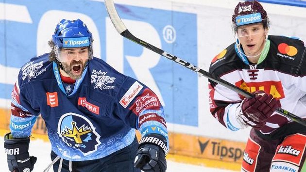 Jaromír Jágr z Kladna a Jan Košťálek ze Sparty Jaromír Jágr z Kladna a Jan Košťálek ze Sparty