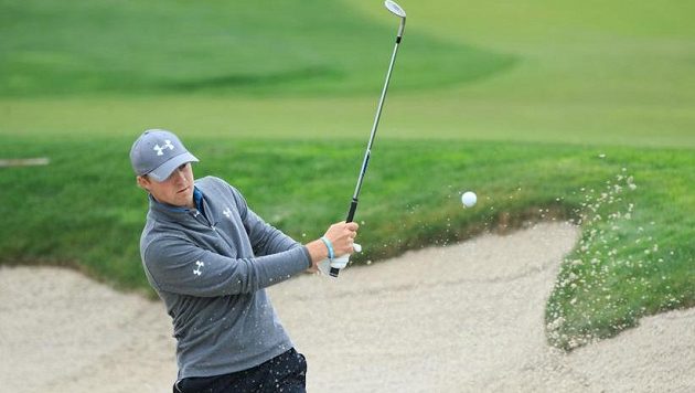 Jordan Spieth během AT&T Pebble Beach Pro-Am v Monterey. Jordan Spieth během AT&T Pebble Beach Pro-Am v Monterey.