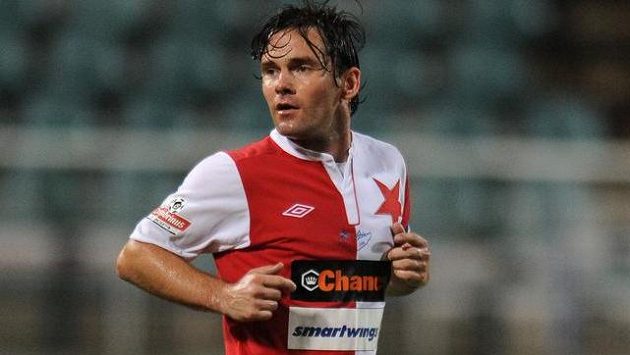 Záložník Slavie Praha Karol Kisel ukončí kariéru. Záložník Slavie Praha Karol Kisel ukončí kariéru.