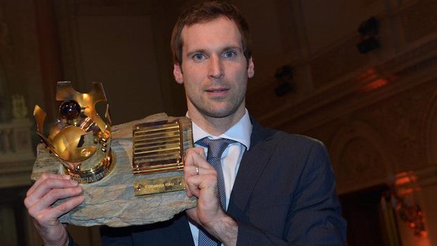 Brankář Petr Čech vyhrál anketu Fotbalista roku poosmé. Brankář Petr Čech vyhrál anketu Fotbalista roku poosmé.