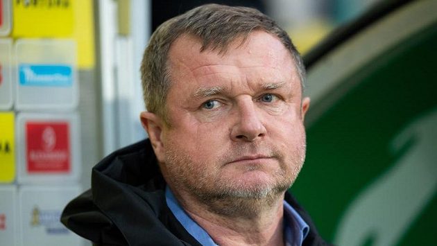 Trenér Viktorie Plzeň Pavel Vrba během utkání s Bohemians. Trenér Viktorie Plzeň Pavel Vrba během utkání s Bohemians.