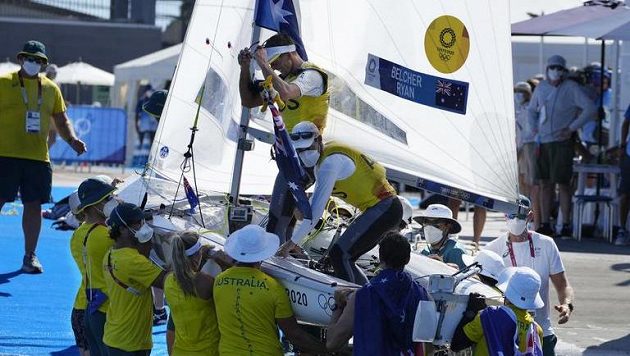 Australští jachtaři Belcher s Ryanem získalo olympijské zlato ve třídě 470 Australští jachtaři Belcher s Ryanem získalo olympijské zlato ve třídě 470