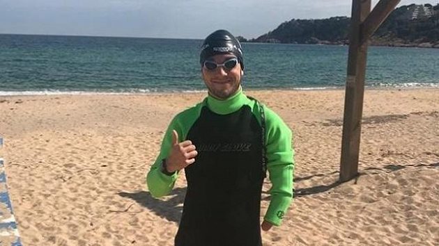 Paralympijský plavec Schrenck Martínez narazil během tréninku na žraloky. Zdroj: Instagram @ariel_schrenck Paralympijský plavec Schrenck Martínez narazil během tréninku na žraloky. Zdroj: Instagram @ariel_schrenck