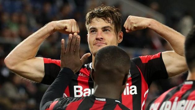 Schickovo oslavné gesto v bundeslize zdomácnělo... Schickovo oslavné gesto v bundeslize zdomácnělo...