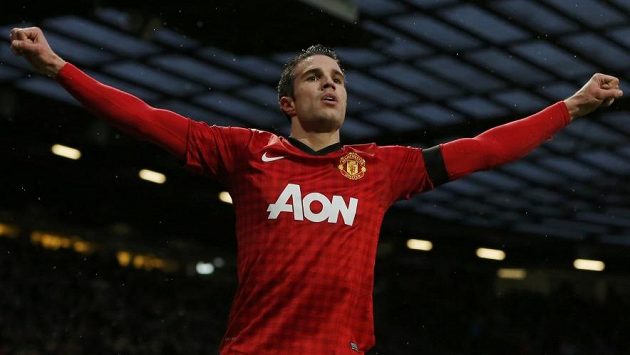 Manchester United se na svého kanonýra Robina van Persieho může spolehnout, trefil se i proti Evertonu. Manchester United se na svého kanonýra Robina van Persieho může spolehnout, trefil se i proti Evertonu.